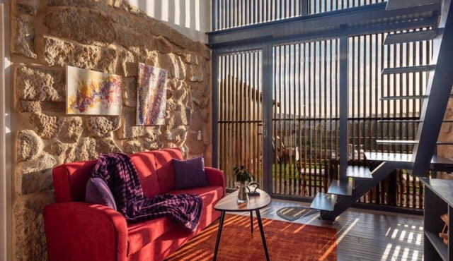 Casa do Palheiro: Holiday Home with Mountain View, Wi-Fi and Air Conditioning