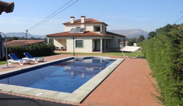 Casa Estrada da Guia
