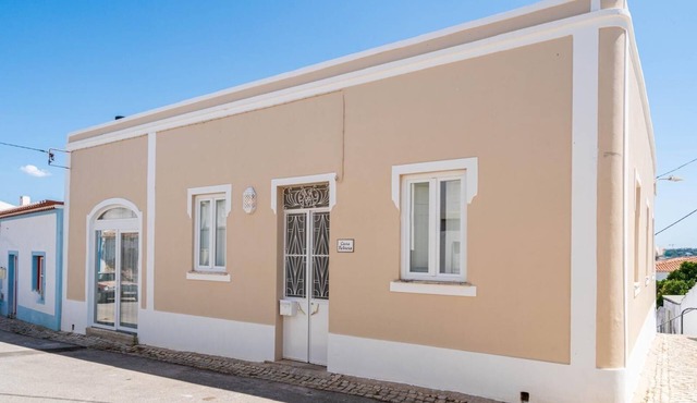 Casa Felícia, Holiday home in Montes de Alvor