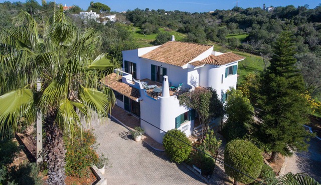 Casa Josephine by Portucasa