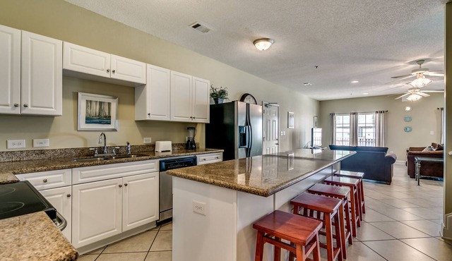 CG 408, Ocean View Escape, Cozy Beachfront Retreat in North Myrtle Beach