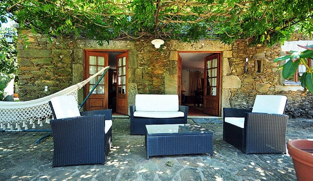 Charming rural villa with private pool and garden