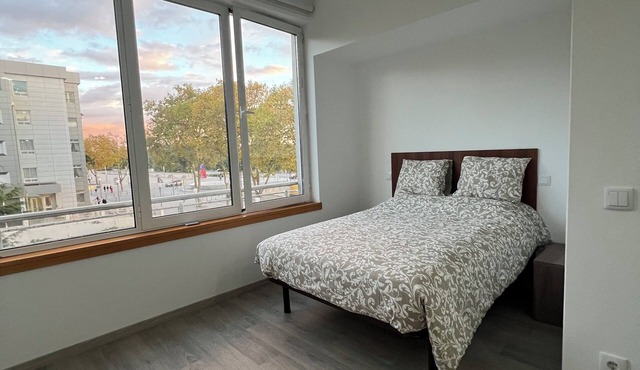 Cozy 1-bedroom studio apartment in lovely Fátima with AC