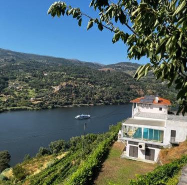 Douro Nest House
