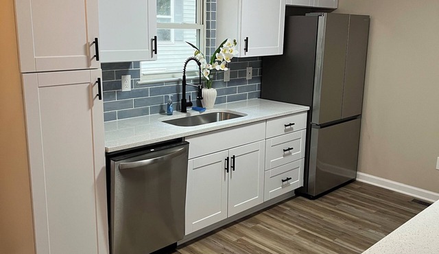 Drexall Haven - Stylish + Peaceful Stay in Durham