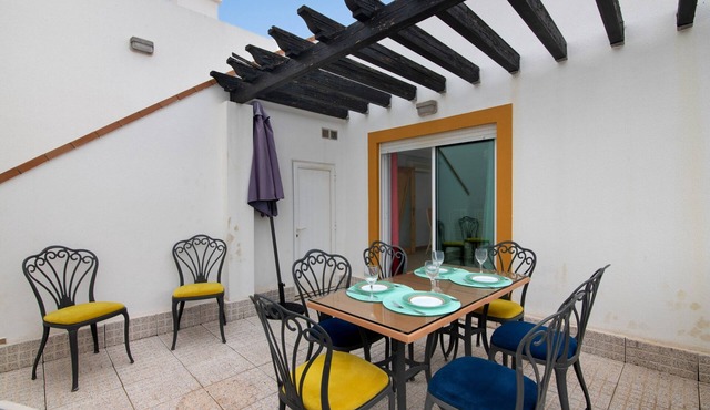 Duplex Apartment in Cabanas de Tavira with Shared Pool, Wi-Fi, and Air Conditioning in Tavira