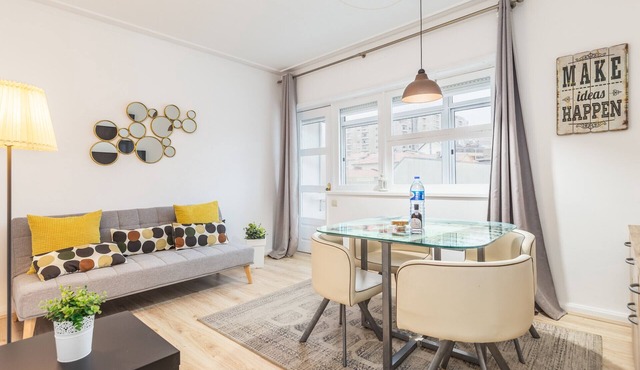 Gaia Cosy 3D by Hopstays | Near the Metro