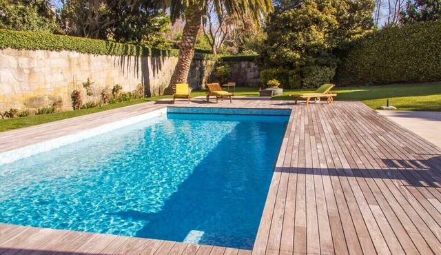 Garden Pool House by Liiiving