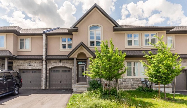 GLOBALSTAY. 20 Ppl 5BR Townhome on the Lake. HotTub, Gym, BBQ in Hamilton/Canada