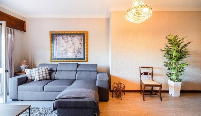 GuestReady - Charming Funchal Retreat with Patio