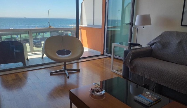 H2OPorto Beachfront Apartment