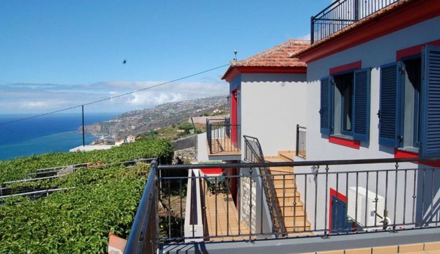 Holiday Apartment "Vila Brava Cottage Apartamento G" with Sea View & Wi-Fi