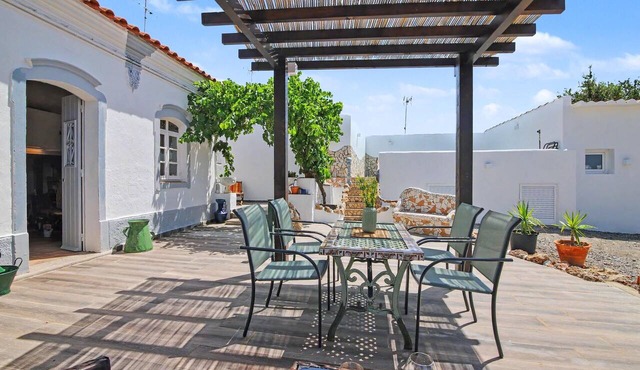 Holiday Home 'Cacela Inn 2' with Shared Terrace, Wi-Fi and Air Conditioning