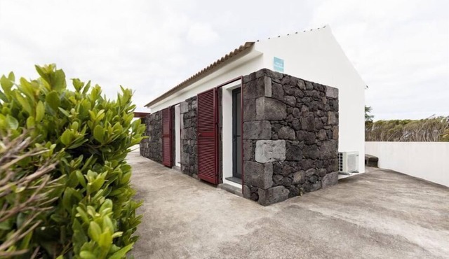 Holiday house in Praםnha de Baixo