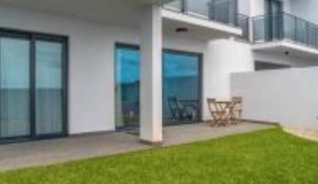 Isaq Villa in Santa Cruz