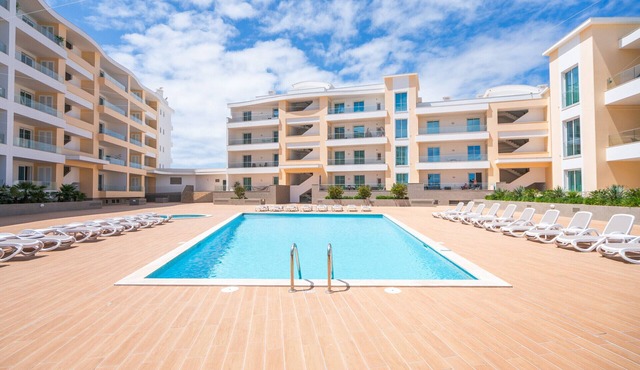 LAGOS MARINA VIEW 4 WITH POOL by HOMING