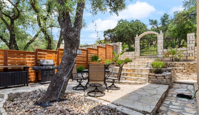 Lakeway - Cedar St #B in Austin