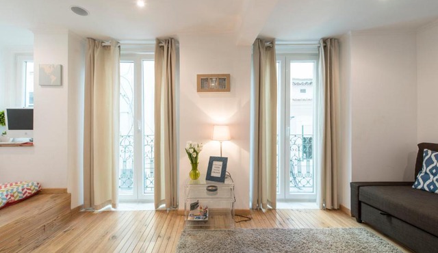 Lisbon Apartment Bairro Alto - Bica 1