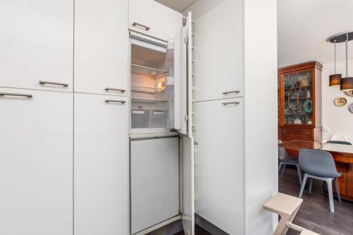 Lisbon Casa da Clementina - a Serene Garden Stay