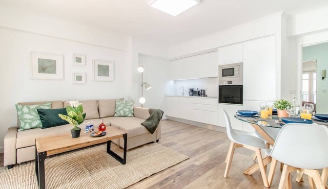 Lisbon Stay at Santo Antonio Flat