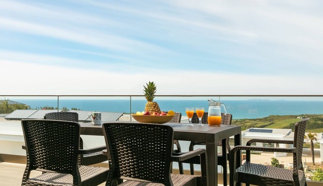 Luxury Ocean View Villa with Private Pool - 4D