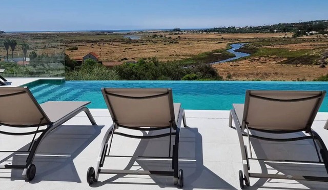 Luxury Villa with Infinity Pool & Panoramic Views