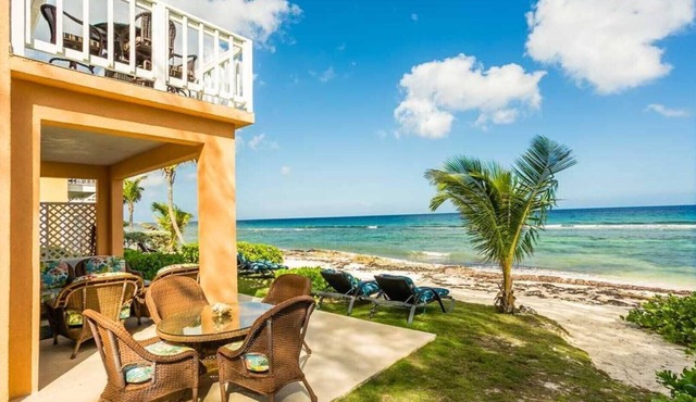 Mahogany Point 5: 3 BR/3 BA villa in North Side, Sleeps 6 in North Side