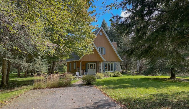 Maison de Charme à Mont-tremblant à Louer du 15 Décembre au 30 Avril 2024 in Mont-Tremblant