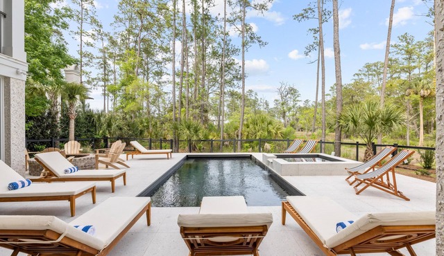 Marshfront Home: Pool, Spa, Elevator, Gourmet Kitchen & More in Bluffton