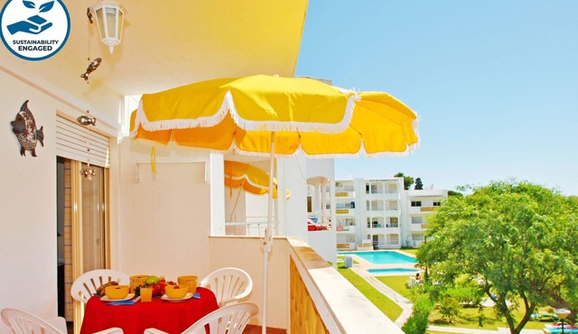 Modern apartment with pool in Albufeira