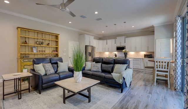 Modern Ocala Townhome w/EV Charger Near WEC in Ocala