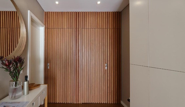 Music Apartment I