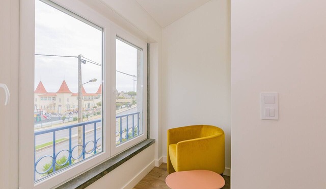 NEW! ESTORIL SEAFRONT 1BEDROOM APARTMENT