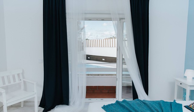 O House Ericeira Hills