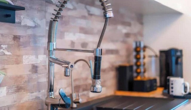 Oak Moon House | Stylish Stay in Faro City Centre