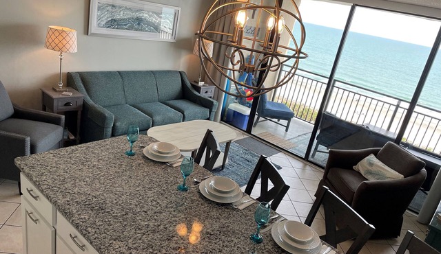 OCEANFRONT-King Bed-Comfortable-Home-Kitchen-Beach-Million Dollar View-WiFi in Myrtle Beach