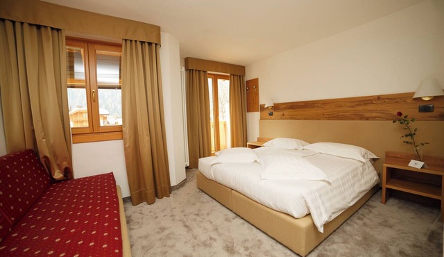 Olympic Regina Hotel in Giustino