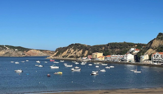 On the most beautiful beach, a fully renovated, fully equipped apartment that sleeps 10,