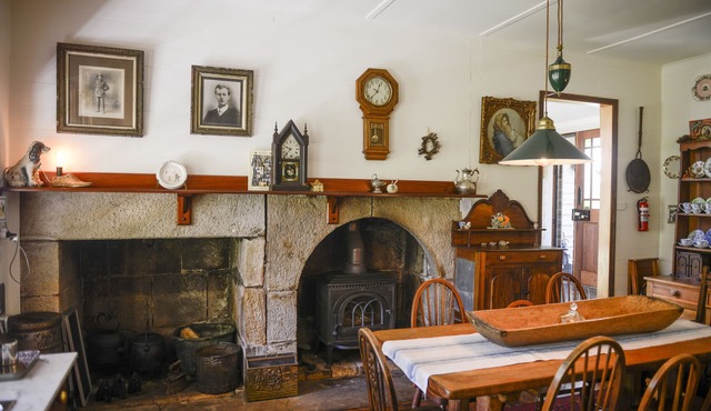 ONLY PROPERTY IN THE VILLAGE WITH A POOL AND PRIVATE RIVER FRONTAGE in Kangaroo Valley