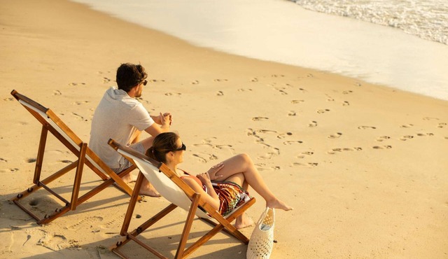 Outer Banks Luxury Stay | Beach & Spa + Dining in Duck