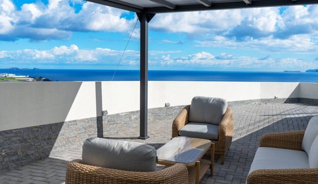 Ozeanica Heights by LovelyStay