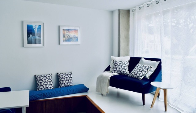 Partenope Hostel and Suites