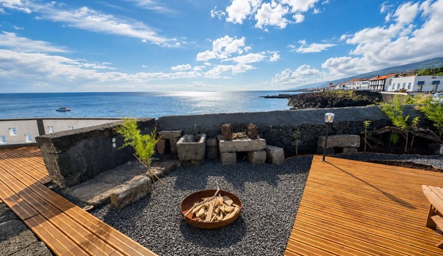 Pico Island Villas 2 · Oceanfront Retreat