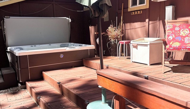 Pinter Pines | Hot Tub | BBQ | Mini Golf in South Lake Tahoe