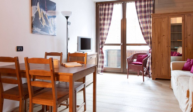 Plagheira 1 - Studio Apartment, Sleeps 2 in Valfurva