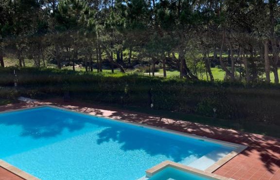 Praia Del Rei Pool