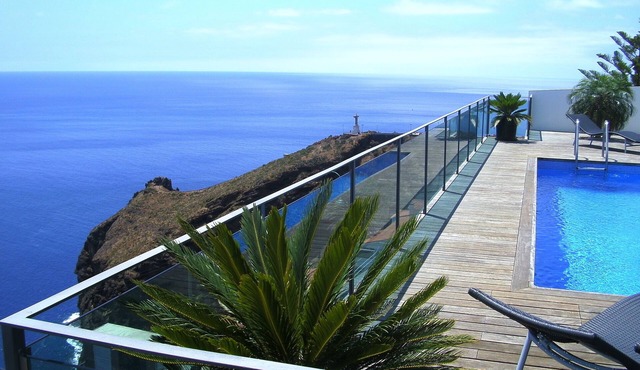 Private Luxury Villa with Fantastic Ocean Views, Private Swimming Pool.
