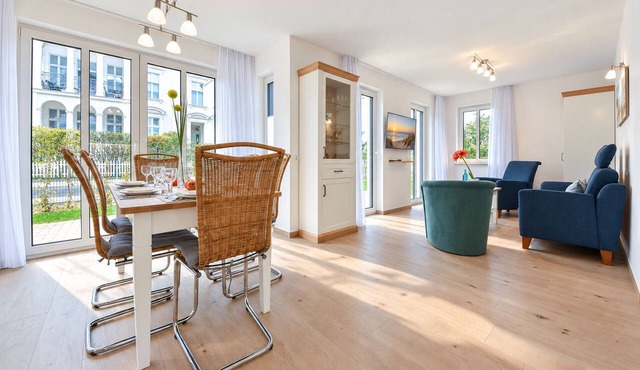 Quartier Eichenweg 01 - in the immediate vicinity of the beach and promenade in Heringsdorf (Seebad)