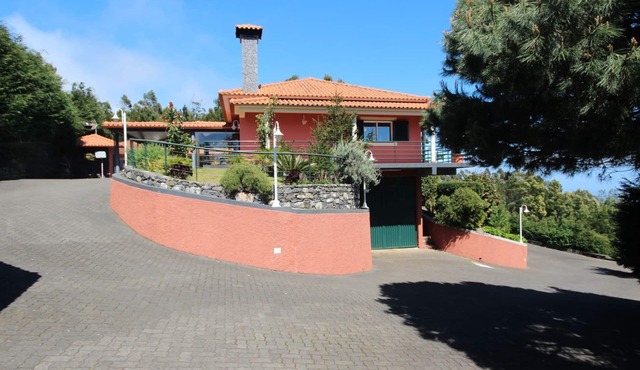 Quinta do Santo by LovelyStay
