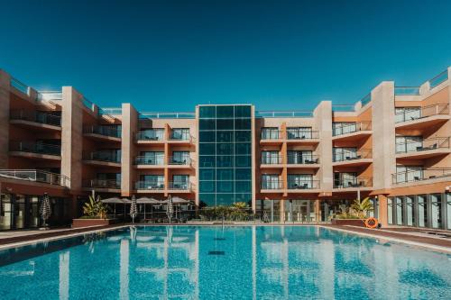 Real Marina Hotel & Spa